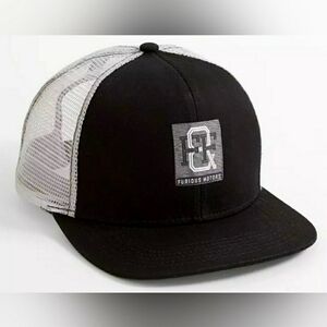 ♦️Affliction Monogram Trucker Hat♦️